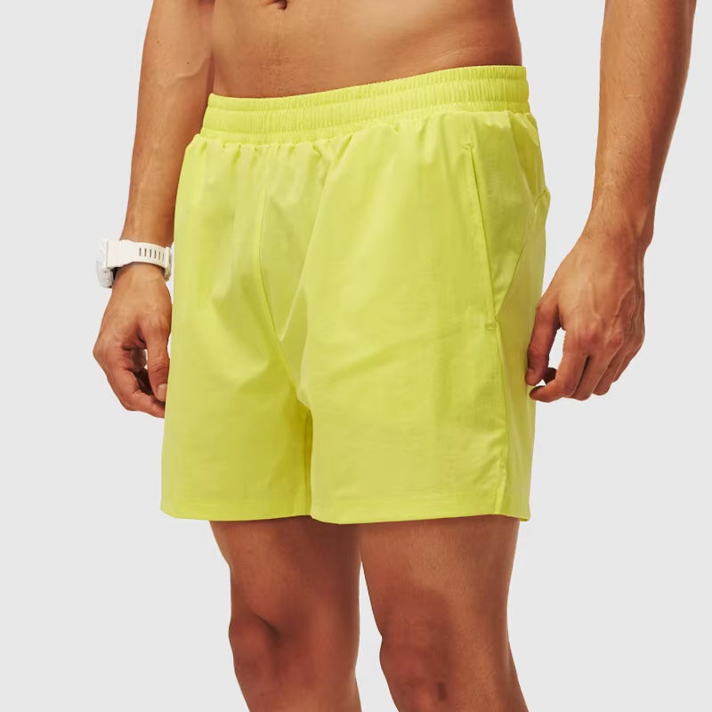 2025 Cool Feeling Elastic Gym Fitness Waist Hem Men Running Shorts Athletic Gym Wear Shorts with Back Zipper Pocket